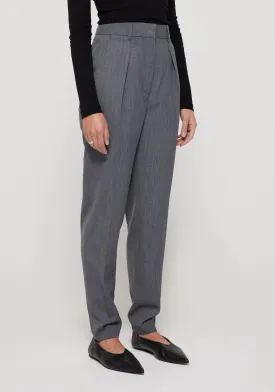 Carrot Fit Single Pleat Trouser in Grey Melange