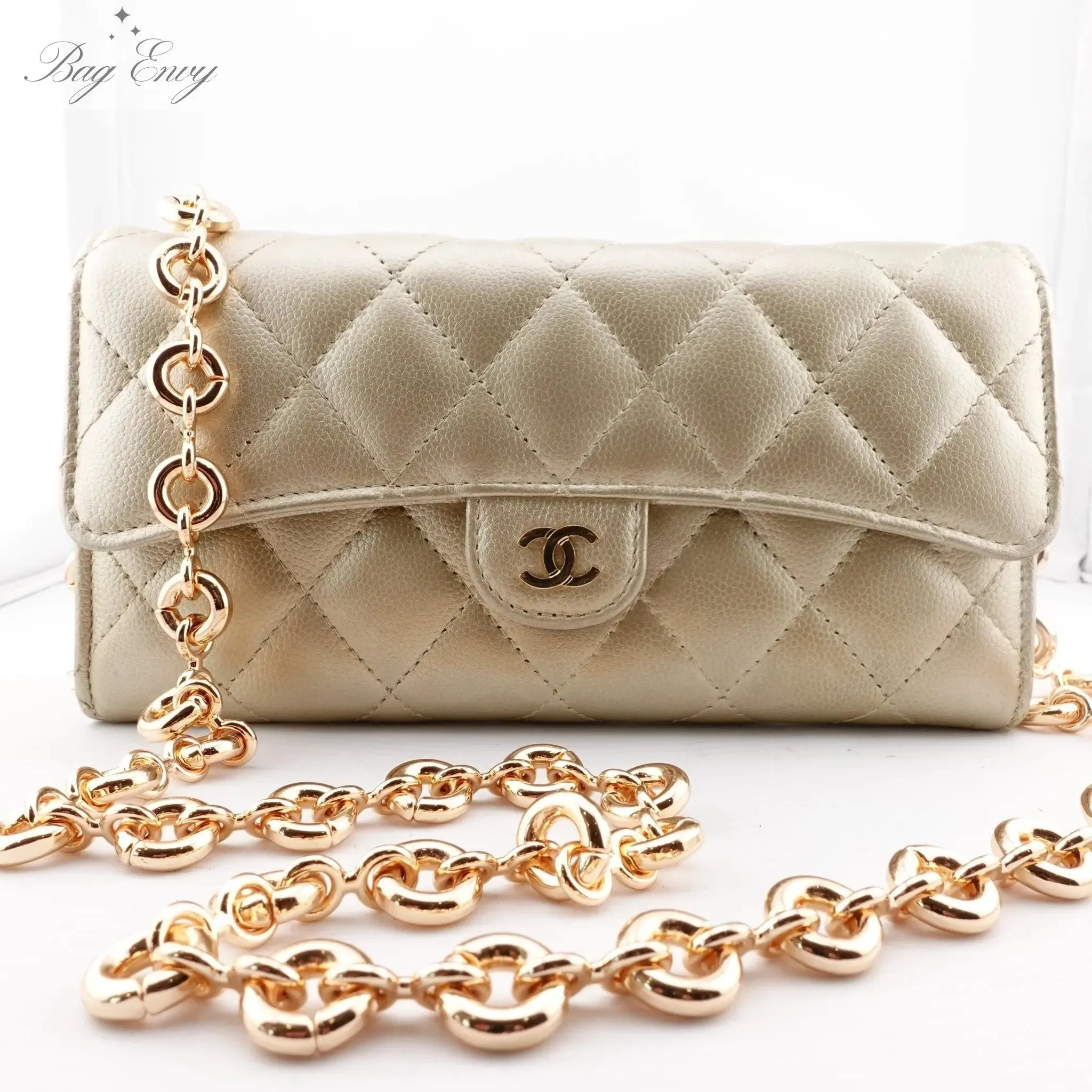 CHANEL Caviar Classic Flap Gusseted Wallet on Chain