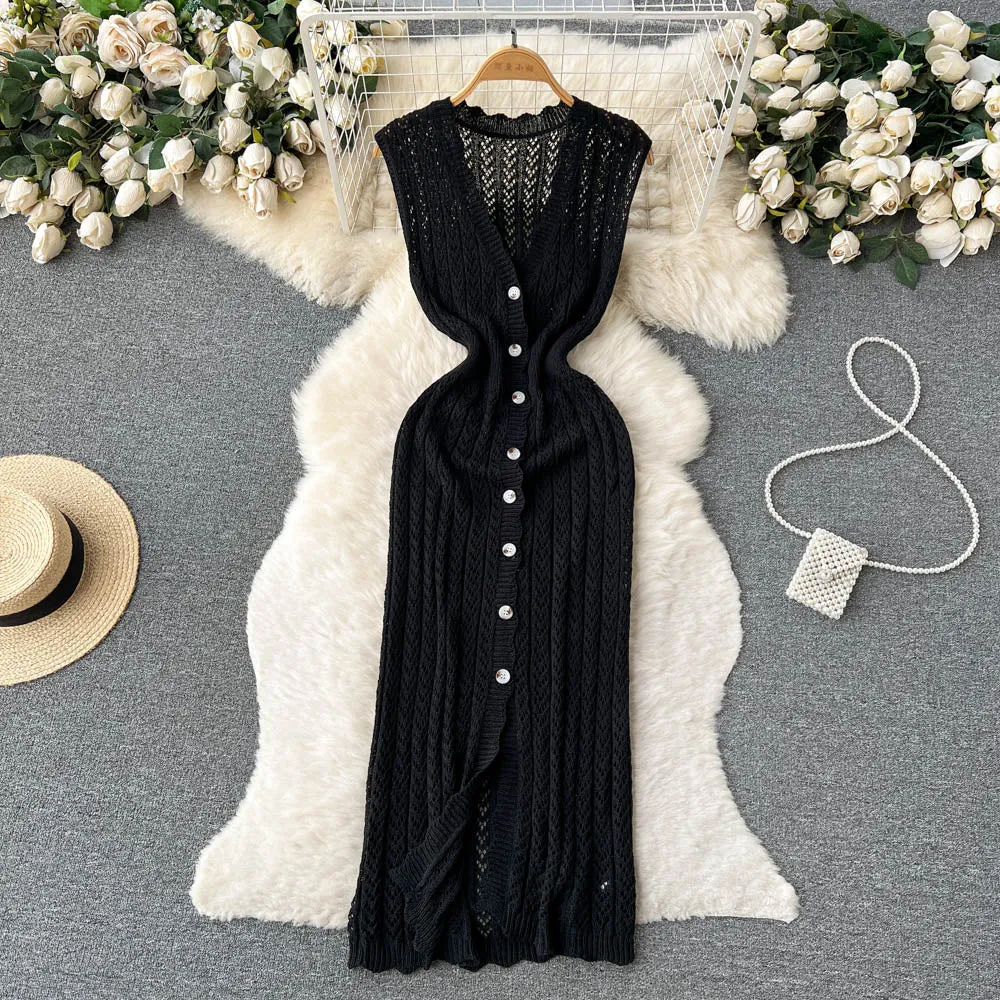 Chic Crochet Sleeveless Bodycon Dress