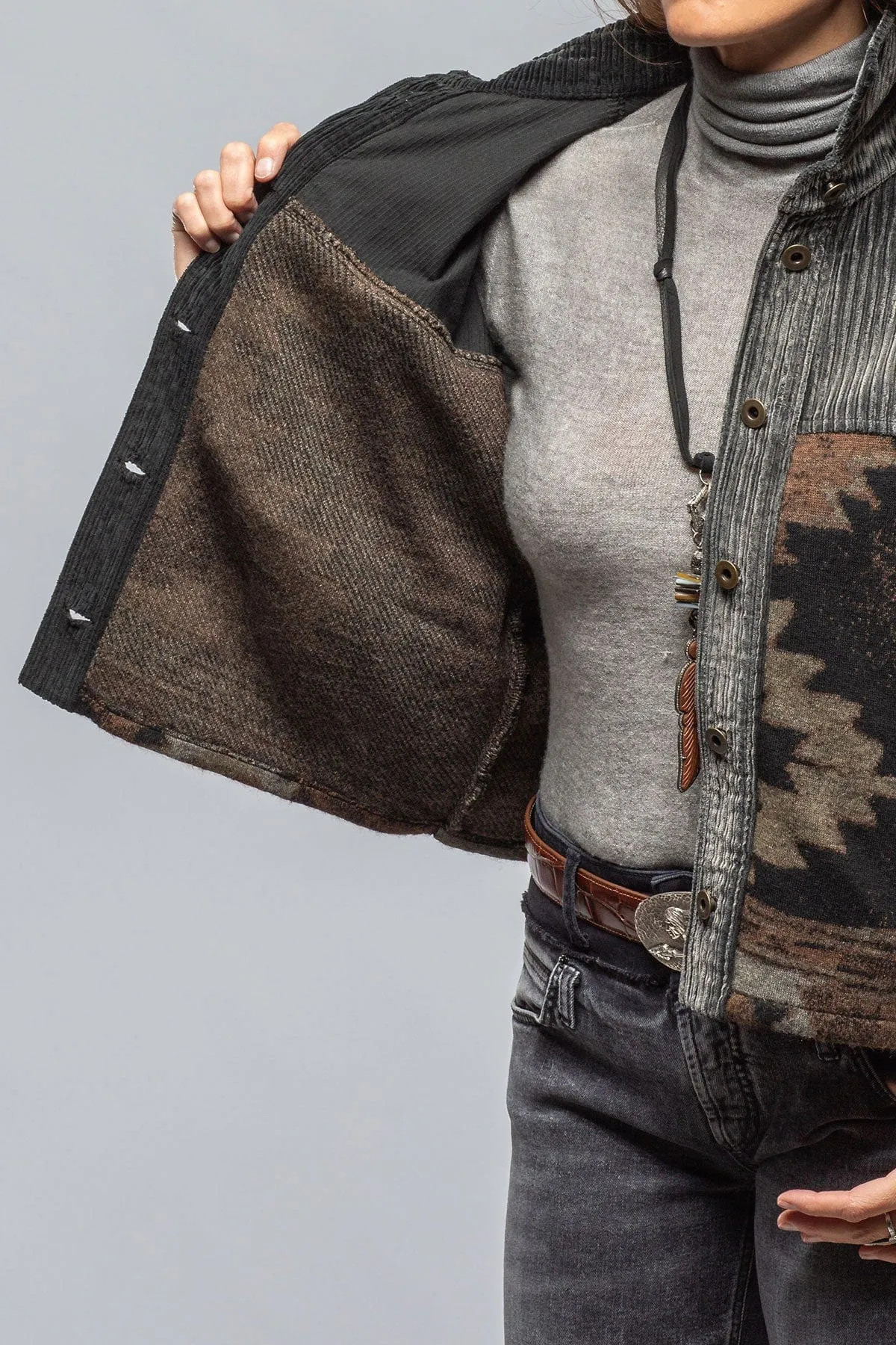 Hickory Blanket Jacket In Charcoal