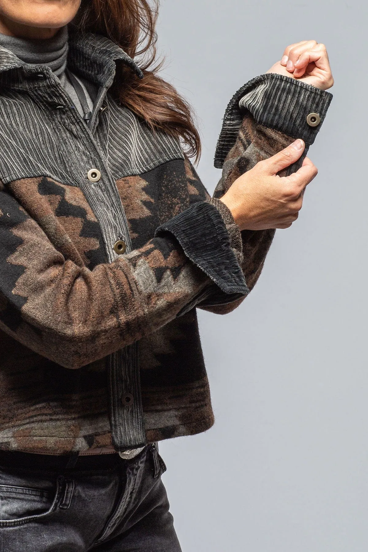 Hickory Blanket Jacket In Charcoal