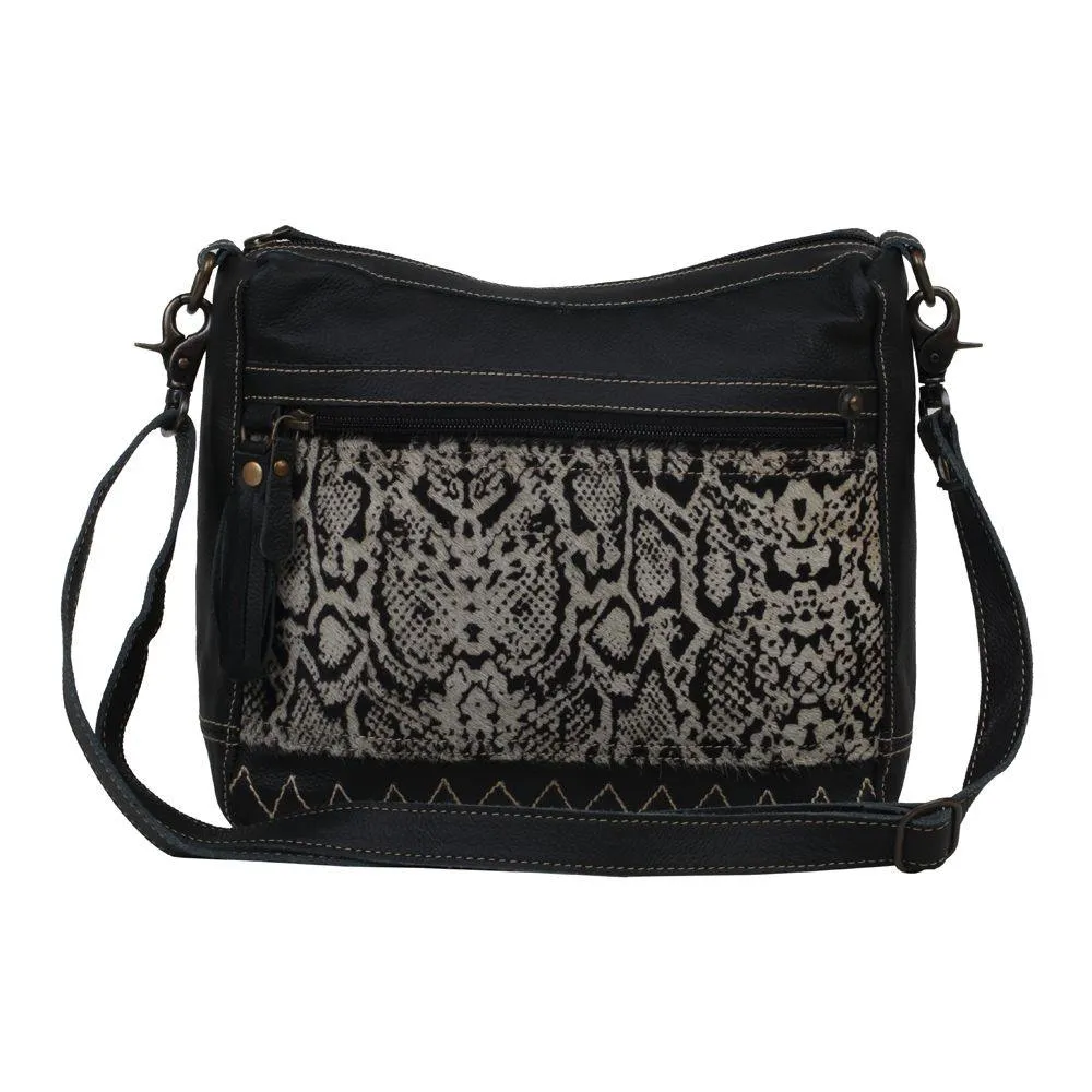 Monochromatic Shoulder Bag