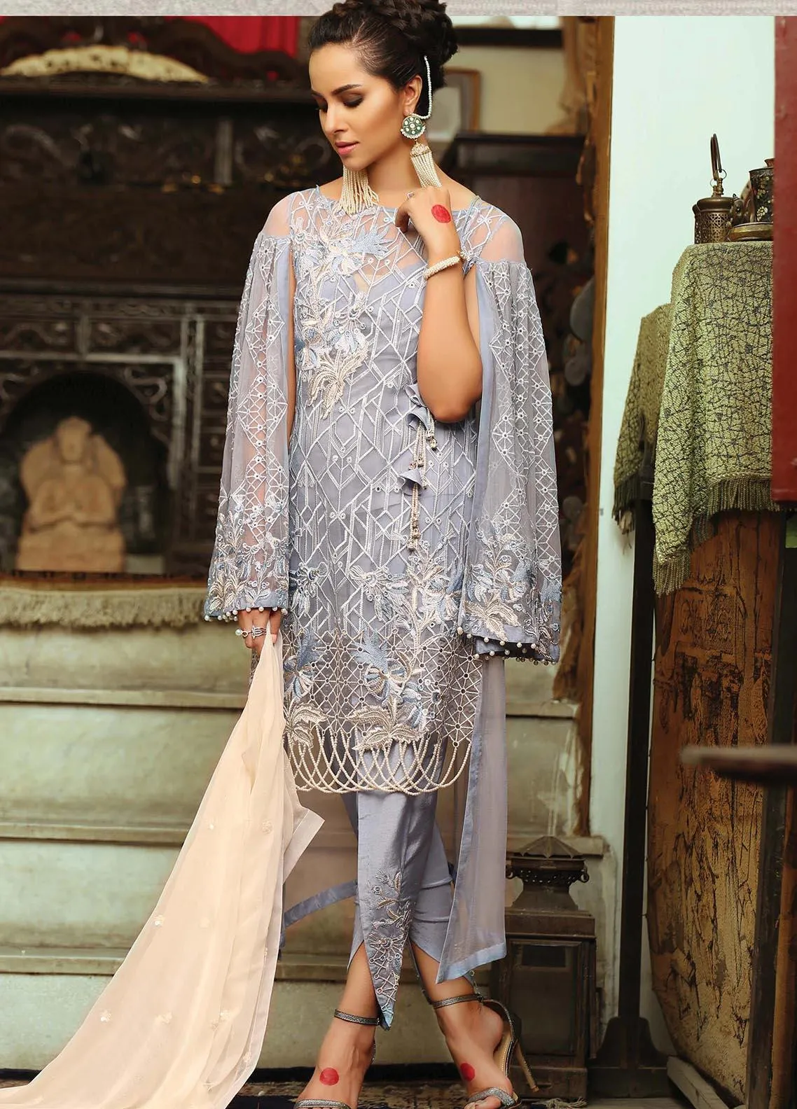 Pakistani ladies dress design of 2019 in USA # P2738