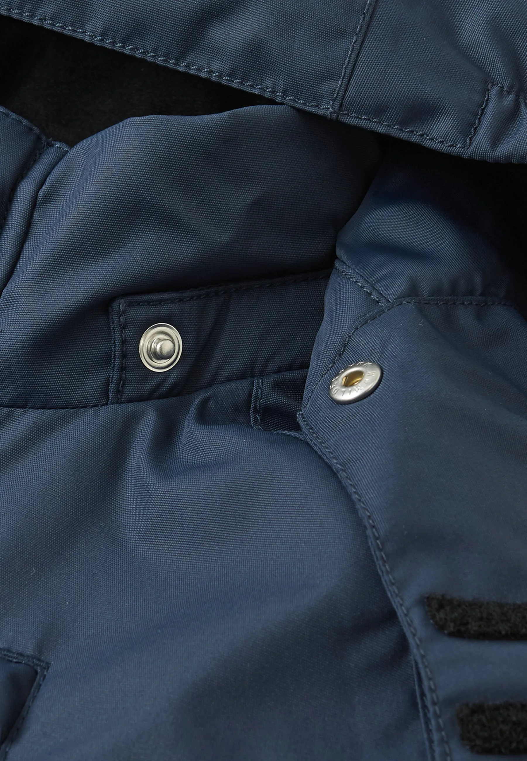 REIMA TEC  Winteroverall/Skianzug <br>Kaunisto <br>Gr. 104, 116, 122, 128<br>extra robuste Po- und Knie/Schienbeinbereiche <br>abnehmbare Fuss-Schlaufen<br> WS 12'000 mm
