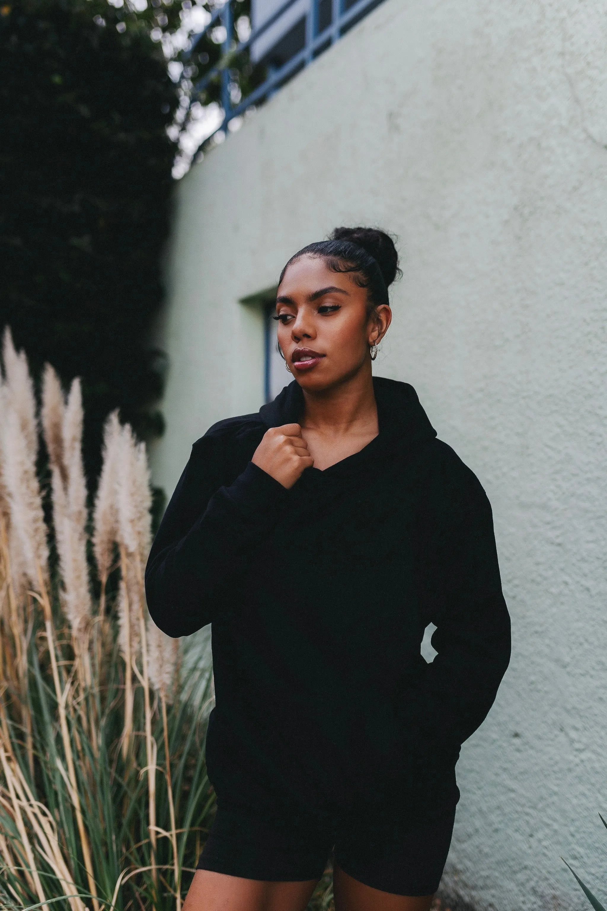 Solid Basics - Heavyweight Boyfriend Hoodie